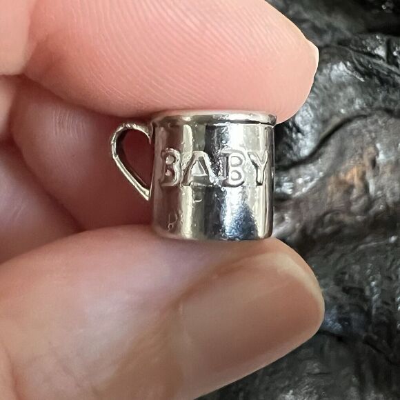 Vintage Sterling Silver Charm Small Cup Baby Birth Delivery Family - Picture 5 of 9